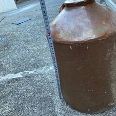 骨董品？ツボ？壺？酢を作るための陶器 の画像