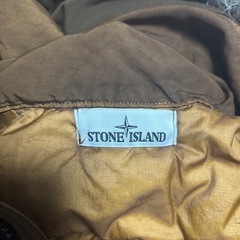 【定価20万以上】ストーンアイランド　ダウンの画像
