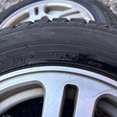 決定　スタッドレス　155/65R13 2021年製の画像