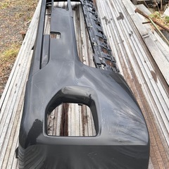 ハイエース200系　4型　純正フロントバンパー　小キズありの画像