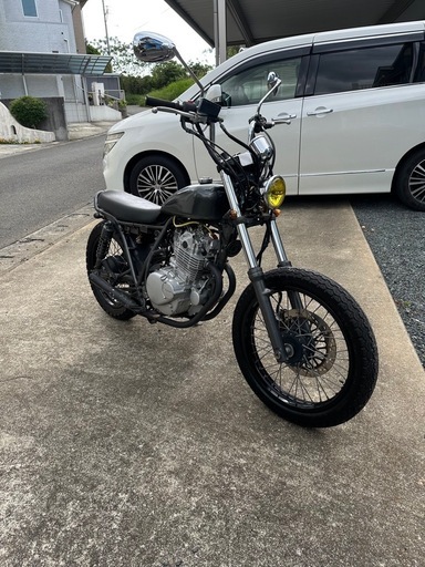 グラストラッカー