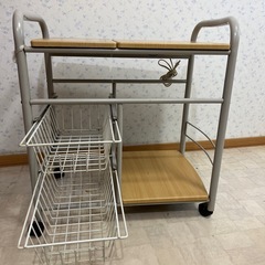 ラック 棚 コンセント有り レンジ台 洗面所 キッチン 木目 ナチュラルの画像