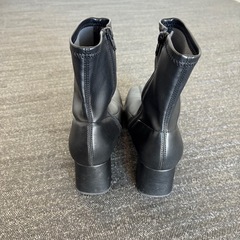 美品！ウルトラストレッチヒールブーツ　の画像