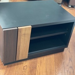 テレビボードの画像