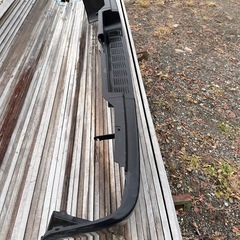 ハイエース200系　4型 　リアバンパー　中古小キズありの画像