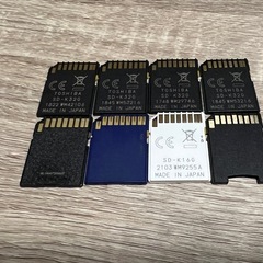 SDカード7枚・microSD変換カード1枚セット 16GB 32GBの画像