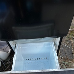 東芝冷蔵庫　2ドア　u15bs 2022年製の画像