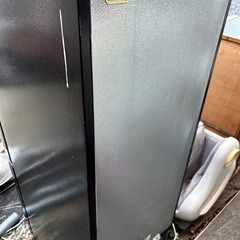 東芝冷蔵庫　2ドア　u15bs 2022年製の画像