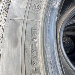 引き取限定ヨコハマ スタットレスタイヤ　21年制195／85R16 114／112L ホイール付き　T K16×5.5Ｊ　116.5-8TＣ　福島県岩瀬郡発の画像