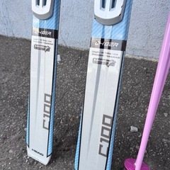お引取り限定 HEAD ヘッド CYBER C100 レディースカービングスキーセット 160cm ビンディング装着済み ストック付き の画像