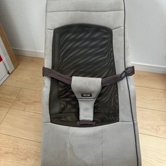 ベビーベッドの画像