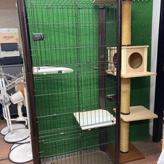突っ張り式キャットタワーとキャットハイケージセットの画像