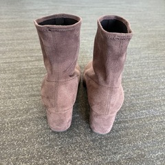 美品！ストレッチショートブーツ スウェードの画像