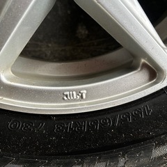 BSタイヤ付きアルミホイールの画像