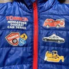 トミカ　中綿ジャンパー　ダウン　コートの画像