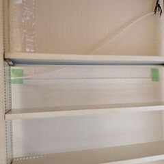 スチール棚　棚数が多い。の画像