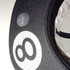 未使用 STUSSY ステューシー 8ボール キャップの画像