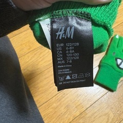 H&M 恐竜の手袋の画像