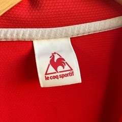 M2511-336 le coq sportif 半袖 スポーツポロシャツ Lサイズ レッド ほつれ汚れ有りの画像
