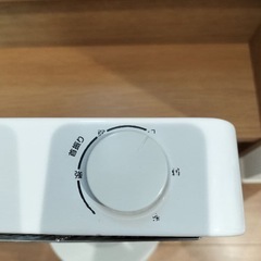 【美品】山善　YAMAZEN　カーボンヒーター　電気ストーブ　DC-S098の画像