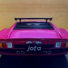 1/18ミニカー 京商製ランボルギーニ イオタSVR（紫）の画像