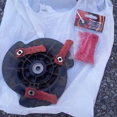 丸山 K-28T 手押し草刈り機【野田愛宕店】【店頭取引限定】【中古】管理番号：IT7PNQ5ELVAEの画像