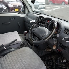 ☆大人気  軽トラ☆4WDの軽トラ☆全てコミコミ乗り出し価格‼️ 車検2年つけることも可能！☆運転楽しいマニュアル車☆しかも4WD☆ラジオ付き♪農業や荷物運ぶなどキャンピングカーにも使える！！の画像