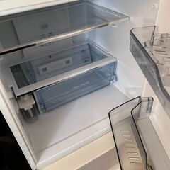 サイズ感〇 苫小牧発 AQUA / アクア 2017年 AQR-SV24G冷蔵庫 3ドア １人～2人 用 コンパクト USEDの画像