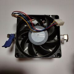 【DELL純正 CPUクーラー CN-0CP825-73307 ジャンク扱い】の画像