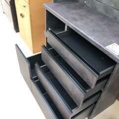 【ジャングルジャングル和歌山店】【Wa3294】レンジボード　ブラック　リユースショップ リサイクルショップ 中古家具 中古家電 中古自転車 古着 冷蔵庫の画像