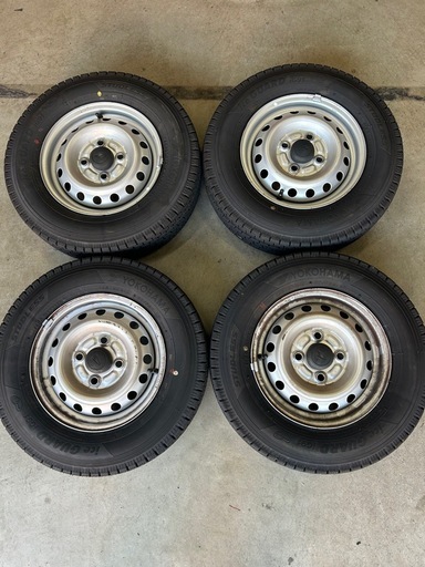 受け渡し決定145/80R12 軽バン用スタッドレス　2024年製　4本セット