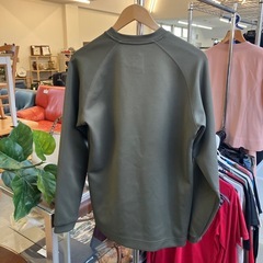 M2511-338 BURTLE 長袖 Tシャツ Mサイズ カーキ ほつれ毛玉有りの画像