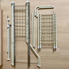 ランドリーラック 洗濯機ラック ランドリー収納 洗濯機収納 伸縮 縦型 ホワイトの画像