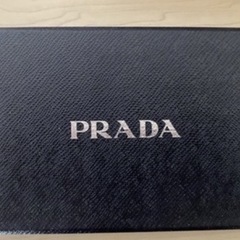 ‼️期間限定‼️プラダ　長財布の画像