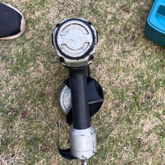 マキタエアー釘打ち機の画像