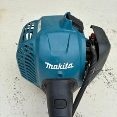 草刈機　makita エンジンの画像