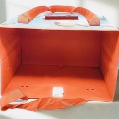 ✨新品✨入手困難で大人気！TRADER JOE‘S トレーダージョーズ 折りたたみ可能エコバッグ！の画像