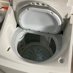 【ジモティー割】HITACHI 2022年製 12kg 洗濯機 ビートウォッシュ（ID1560）の画像