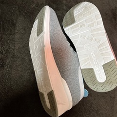 スニーカー　CEDAR CREST24.5の画像