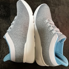 スニーカー　CEDAR CREST24.5の画像