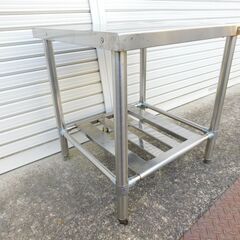 【JM886】maruzen マルゼン アジャスター付き ステンレス調理台 BWG-066シリーズ 幅60cm 奥行60cm 作業台 厨房機器の画像