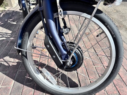 ブリヂストン　ラクットワゴン電動三輪車