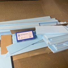 スタイロフォーム切れ端の画像