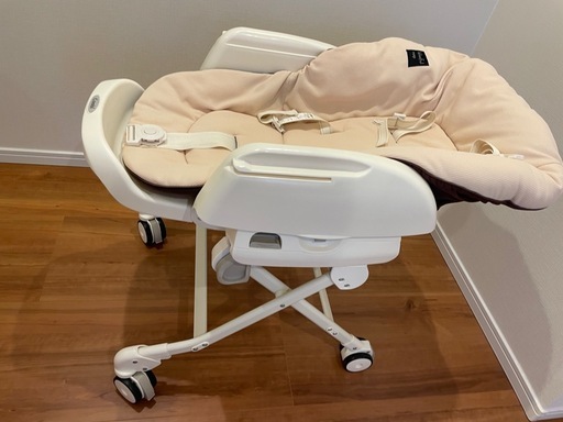 ネムリラ ハイローチェア combi