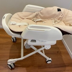 ネムリラ　ハイローチェア　combiの画像