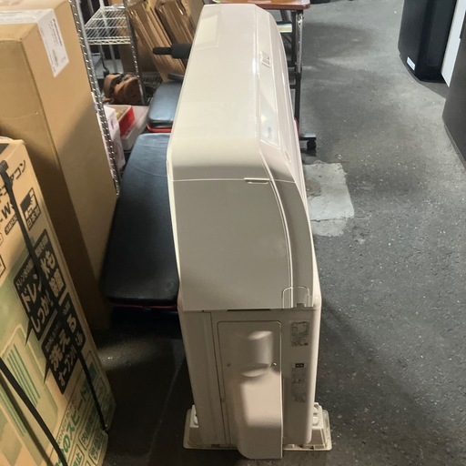 O 2511-541 東芝ルームエアコン　RAS-F251E7R(W) 2019年製　リモコン無し　6畳用
