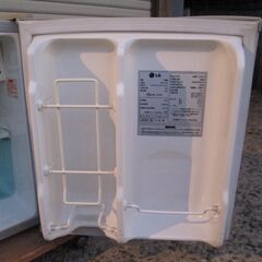 ★☆ LG 1ドア小型冷凍冷蔵庫 LR-B05PS 46L ☆★の画像