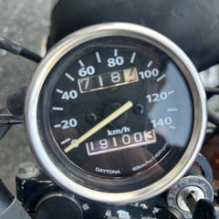 タイヤ新品カフェレーサーYBR125の画像