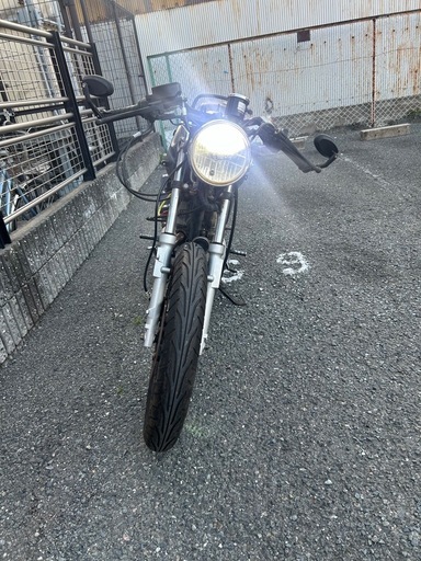 タイヤ新品カフェレーサーYBR125