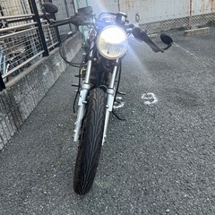タイヤ新品カフェレーサーYBR125の画像